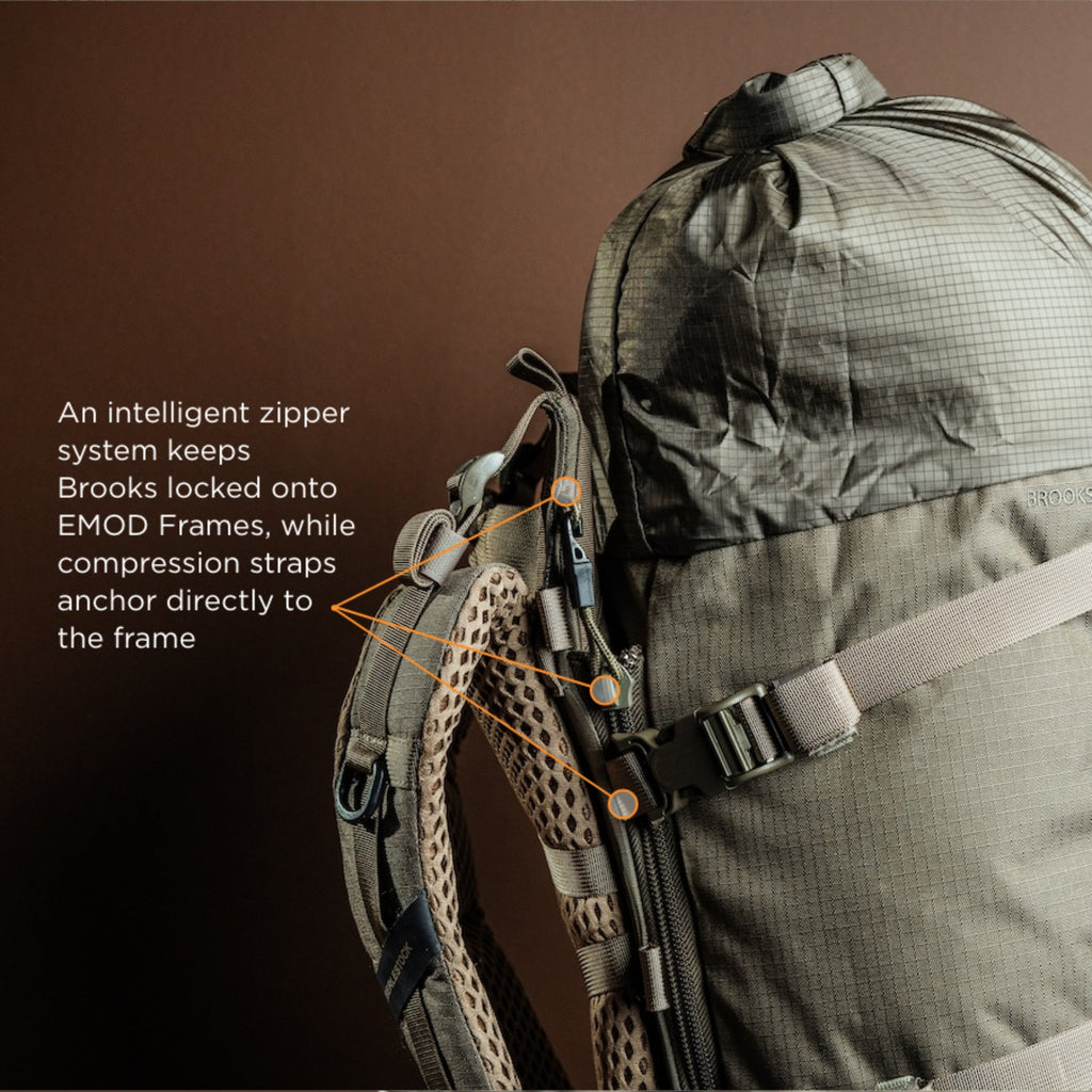 Eberlestock Brooks 3500 | Lightweight w/ Hydration Bladder Sleeve & Zippered Front Pockets
