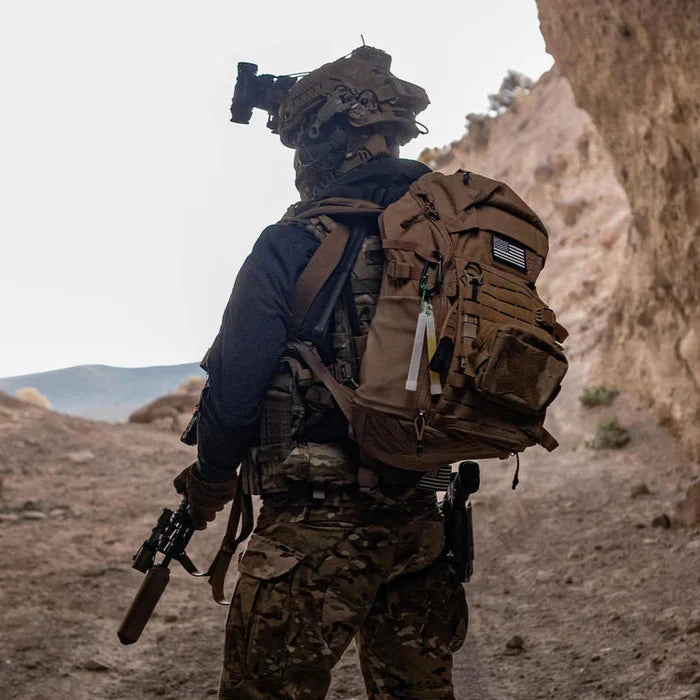 Vertx Siege 25L | Rapid Access CCW & Expandable Helmet Storage | Mission-Ready