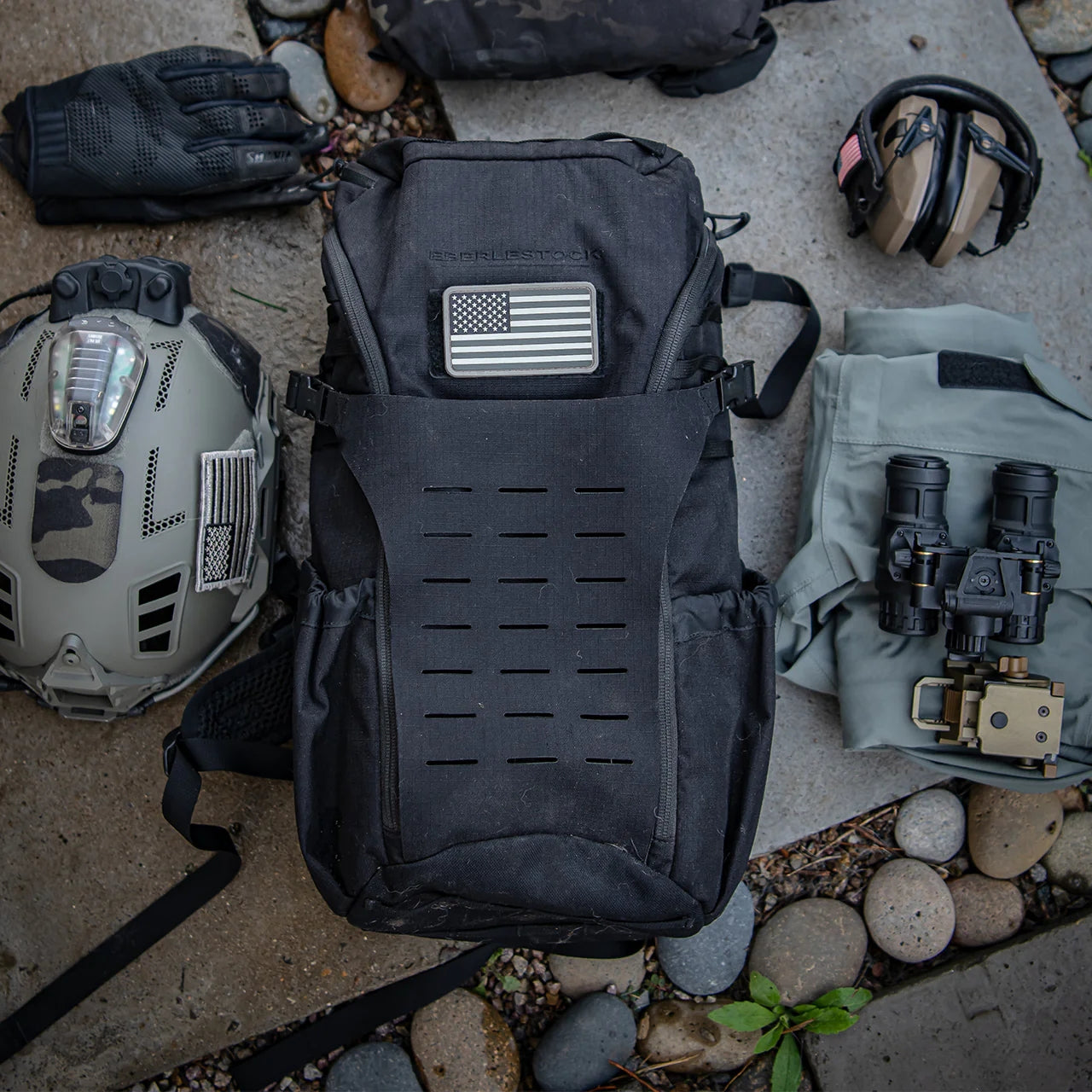 Eberlestock Bandit | Lightweight EDC Bag w/ Hydration Carry