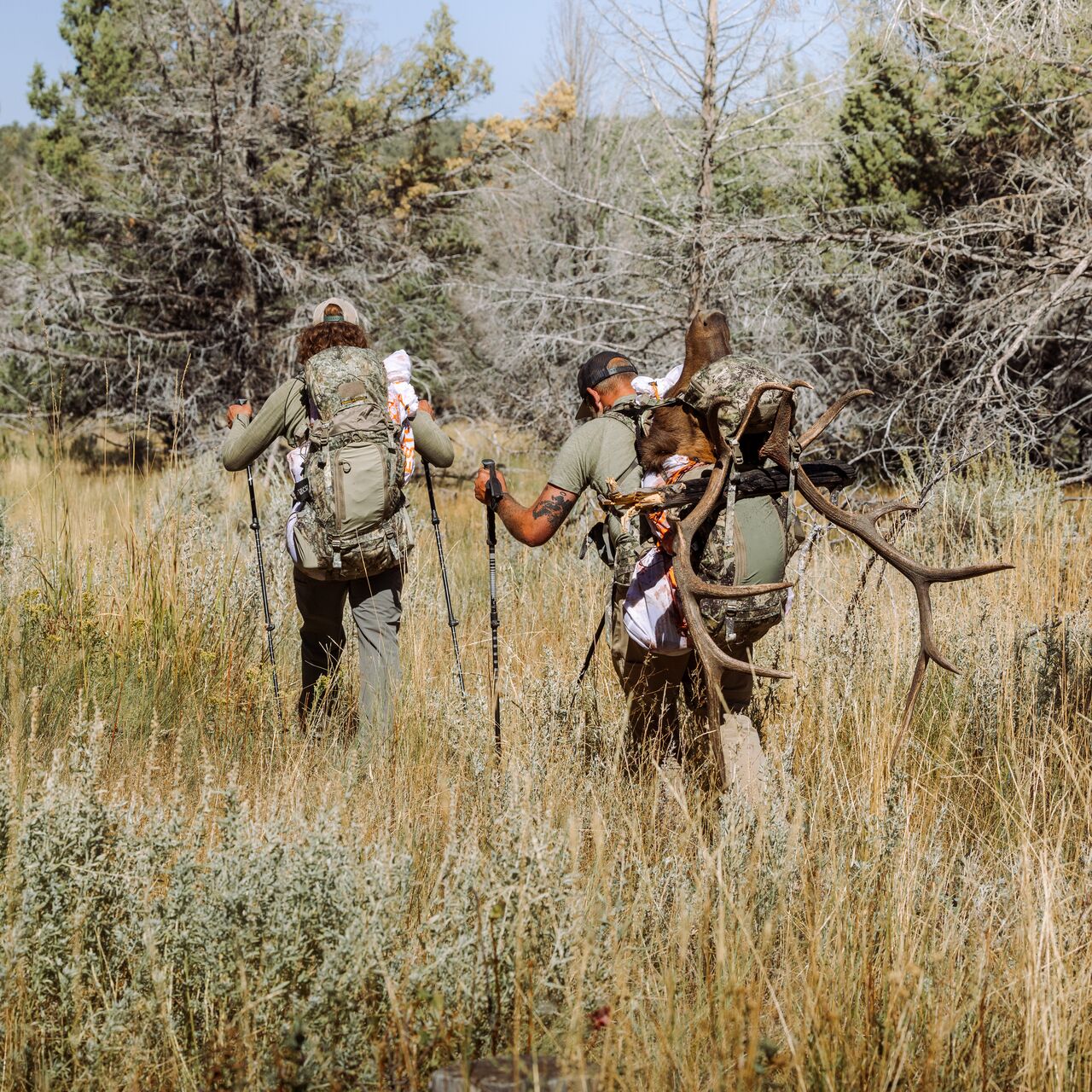 Eberlestock Team Elk Pack | Lightweight Hunting Pack w/ Rifle Scabbard