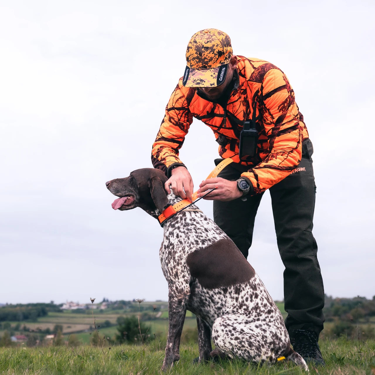 Garmin Alpha 300 | Dog GPS Tracker w/ Long Battery Life